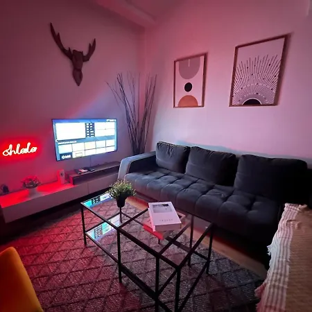 Apartament Unique House With Sea View In Cihangir Center Stambuł